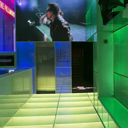 Hostel Sant Jordi Rock Palace Barcelona