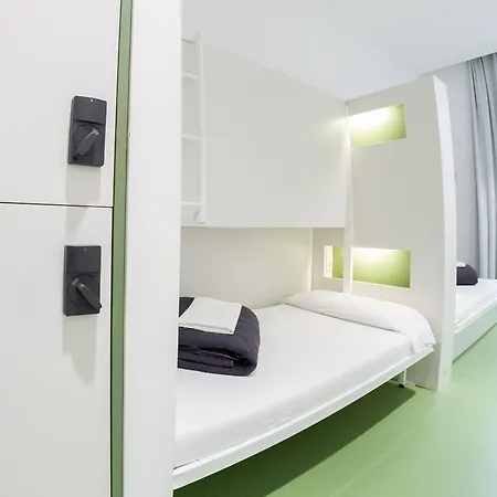 Hostel Sant Jordi Rock Palace *