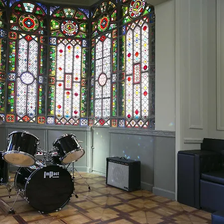 Sant Jordi Rock Palace Hostel Barcelona