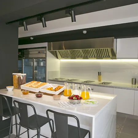 Sant Jordi Rock Palace Hostel Barcelona