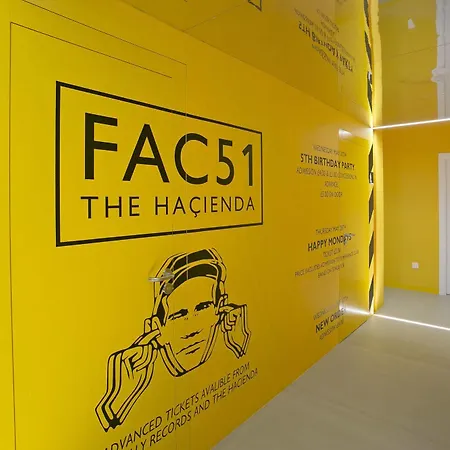 Sant Jordi Rock Palace 旅馆