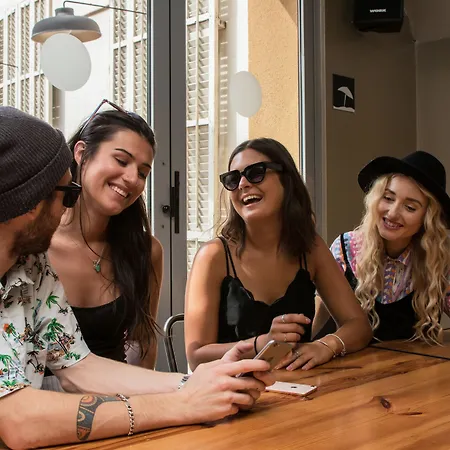 Hostel Sant Jordi Rock Palace