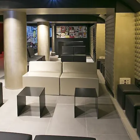 Albergue Sant Jordi Rock Palace Barcelona