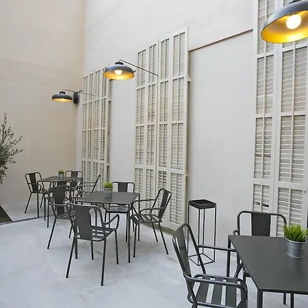 Albergue Sant Jordi Rock Palace Barcelona