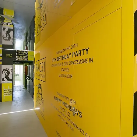 Albergue Sant Jordi Rock Palace Barcelona