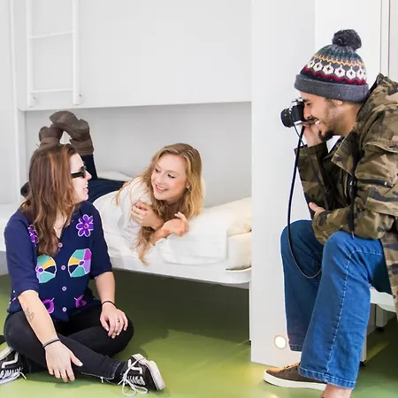 Sant Jordi Rock Palace Hostel